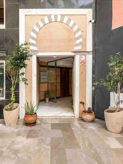 Apartment Modern Marina Bay Flat - Walk & Balcony Tanger